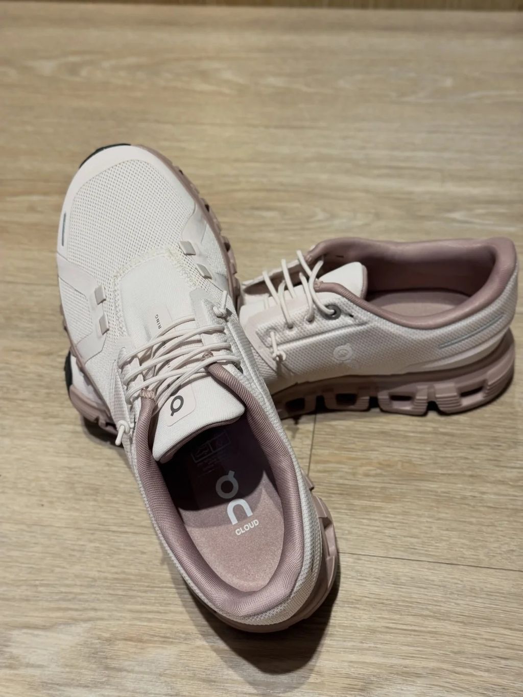Cloud 6_Women's