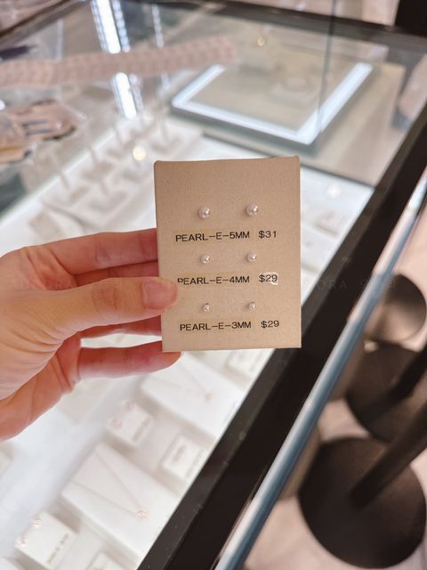 Haesool 珍珠耳钉