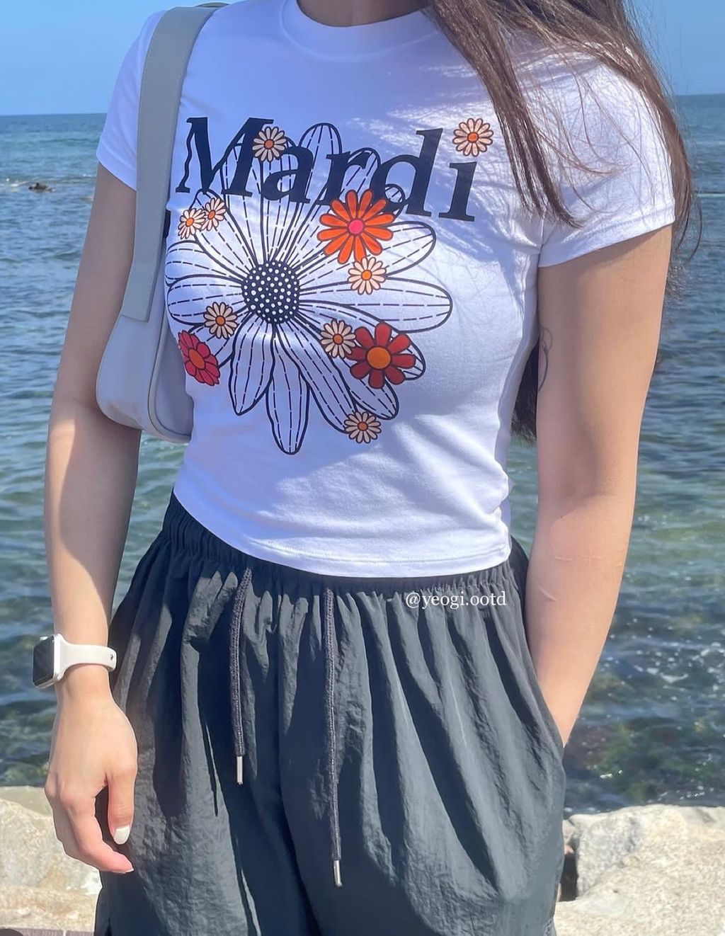 mmexport1719106175853