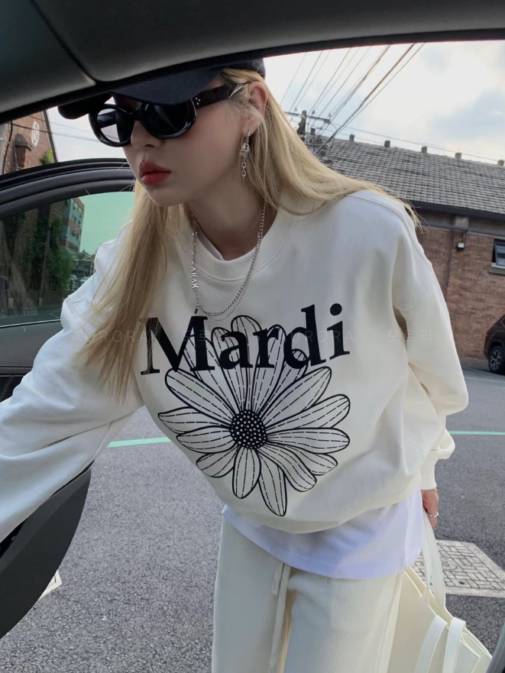 mmexport1719111457637