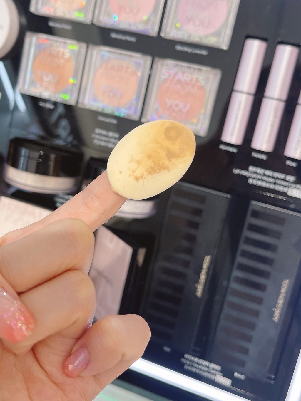 Jung Saem Mool 迷你手指粉扑