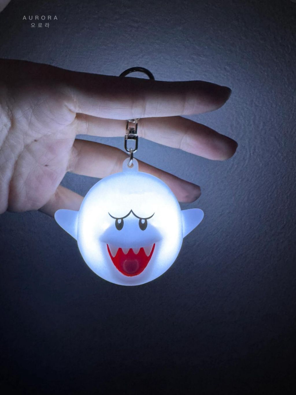 幽灵 LED 钥匙圈