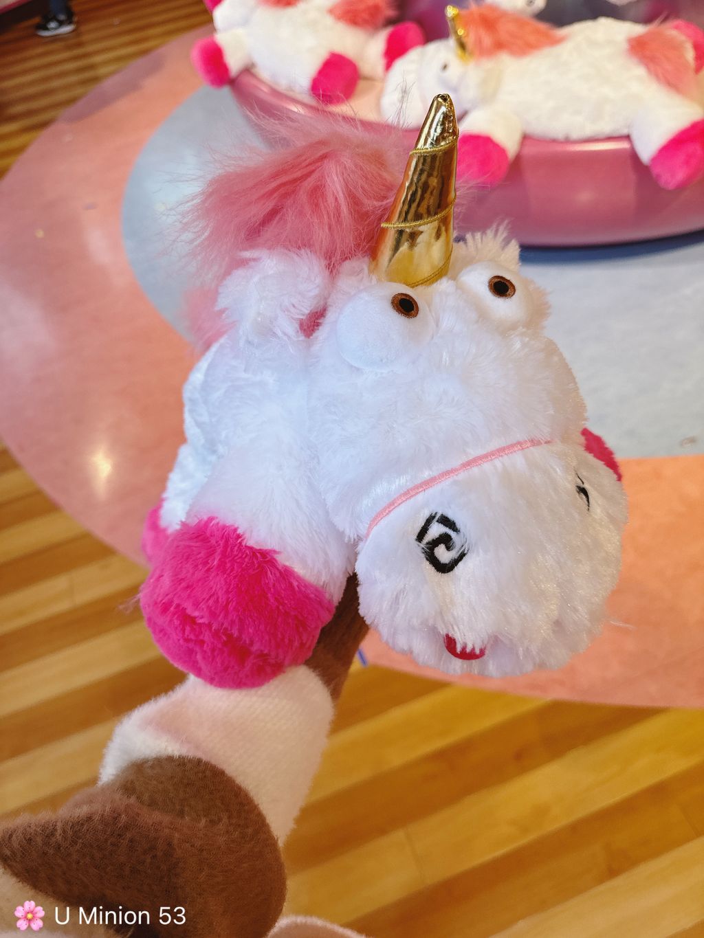 USJ Minion 53 | 快乐独角兽趴着