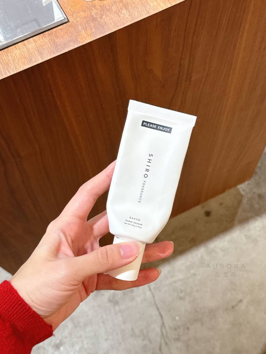 [日本] Shiro 精华护手霜 白瓶
