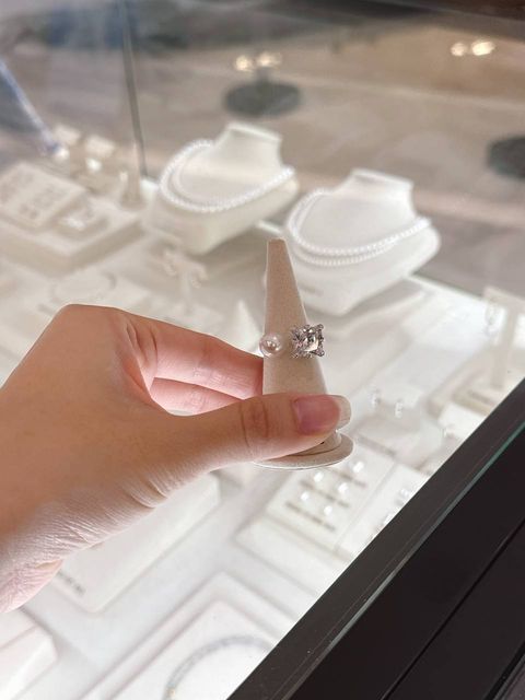 Haesool 珍珠锆石戒指