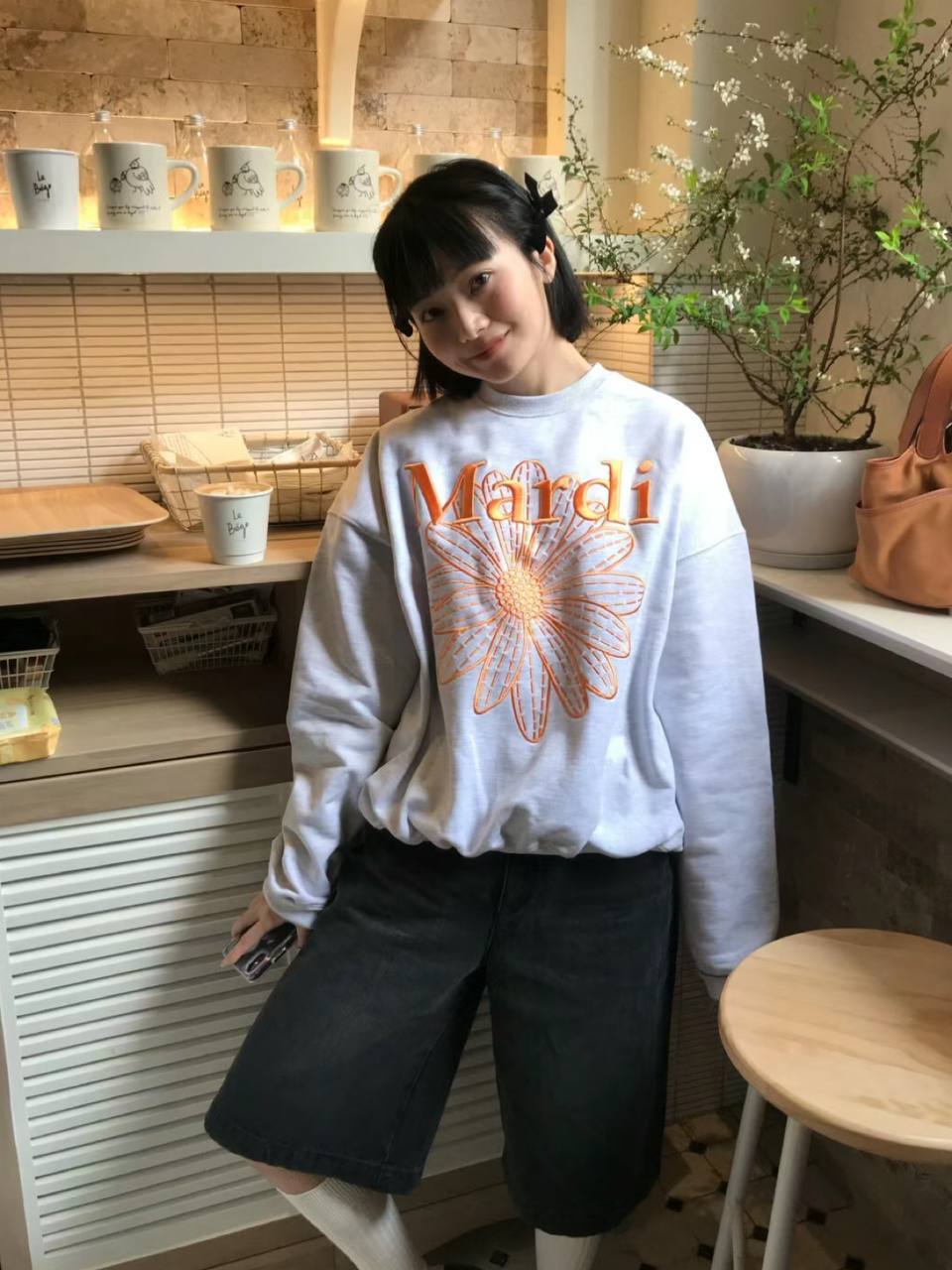 Mardi 12 | 刺绣字体卫衣