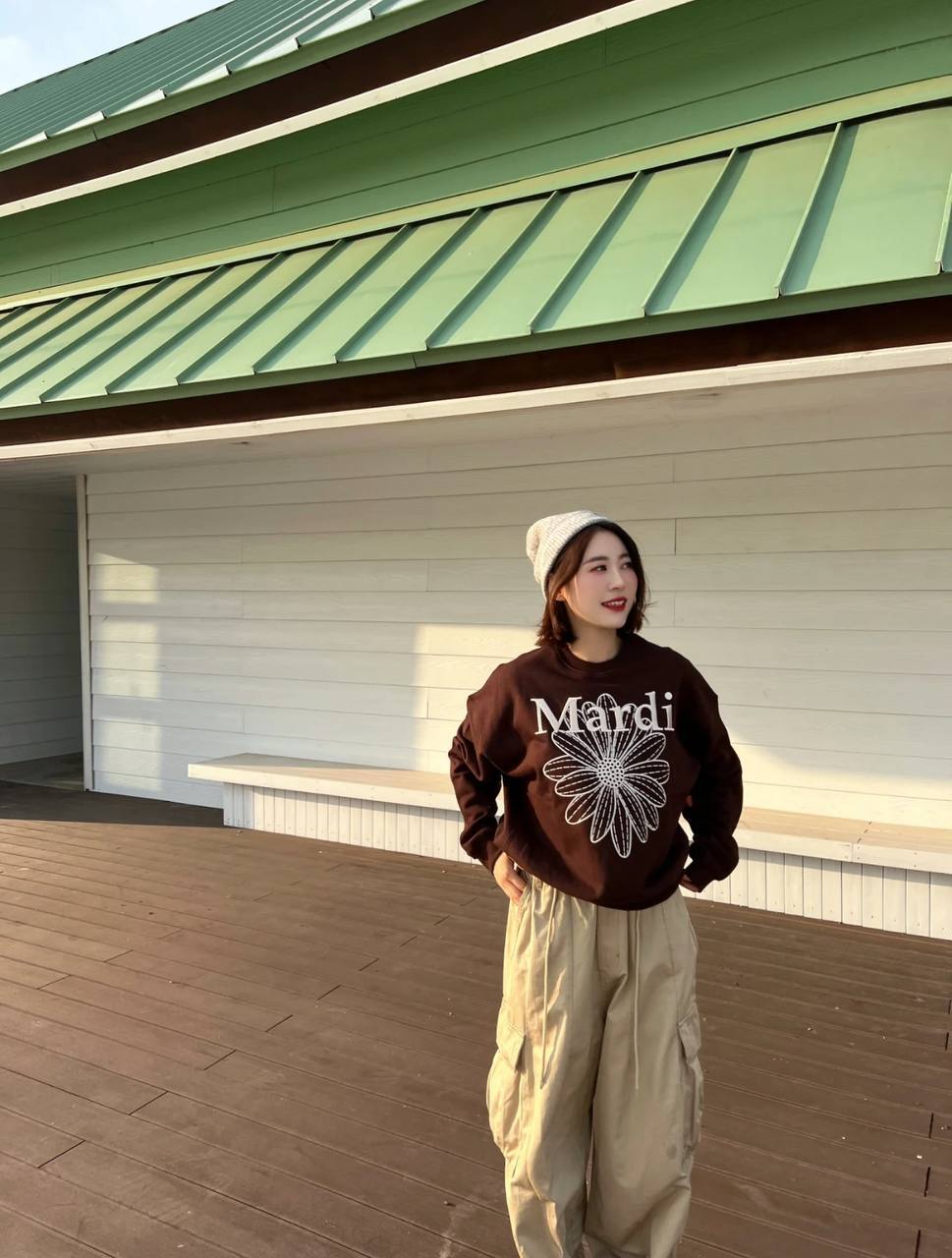 Mardi 12 | 刺绣字体卫衣