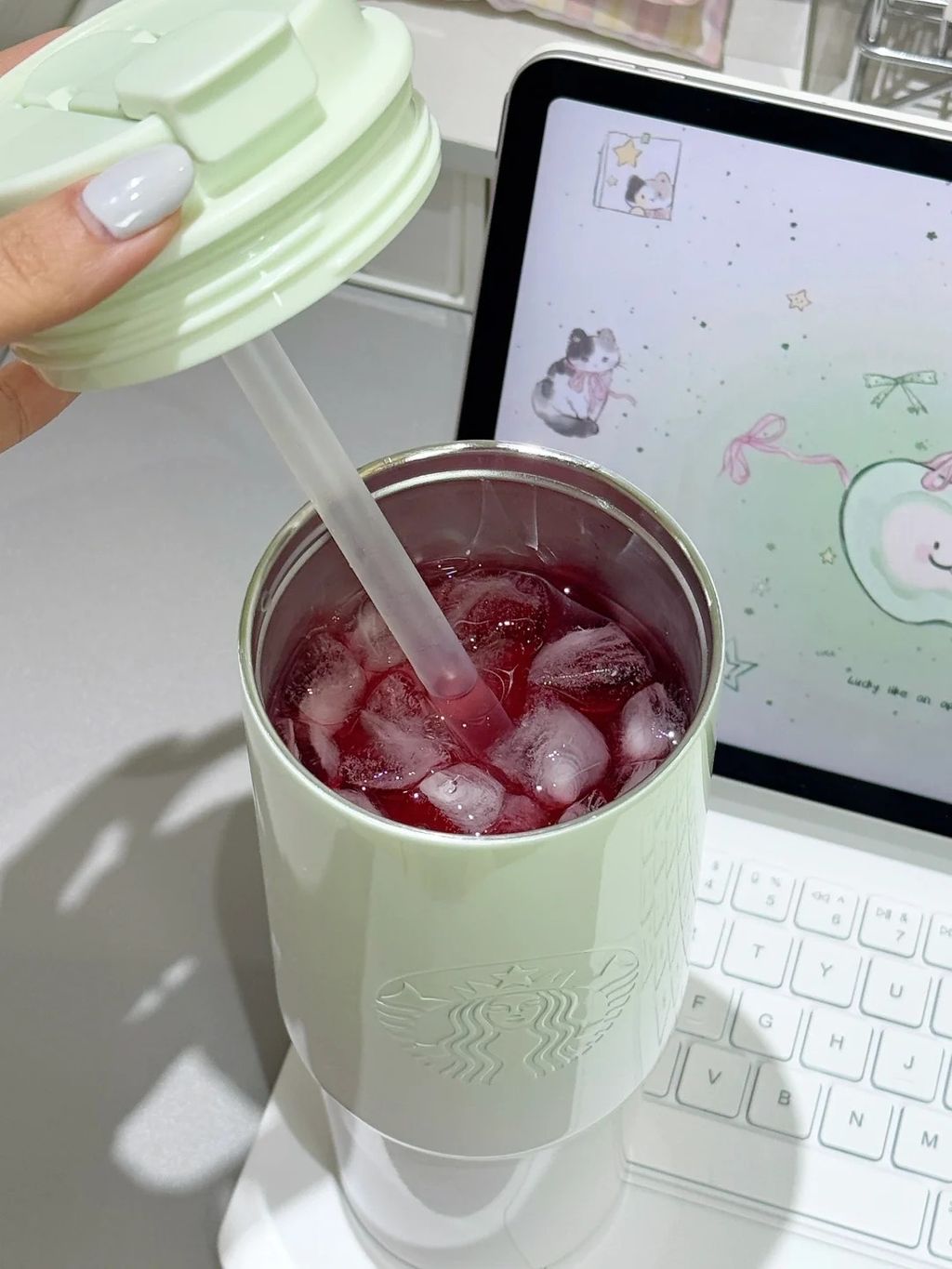 星巴克春日晴空系列！好韩好米！属于春天的奶油风杯杯