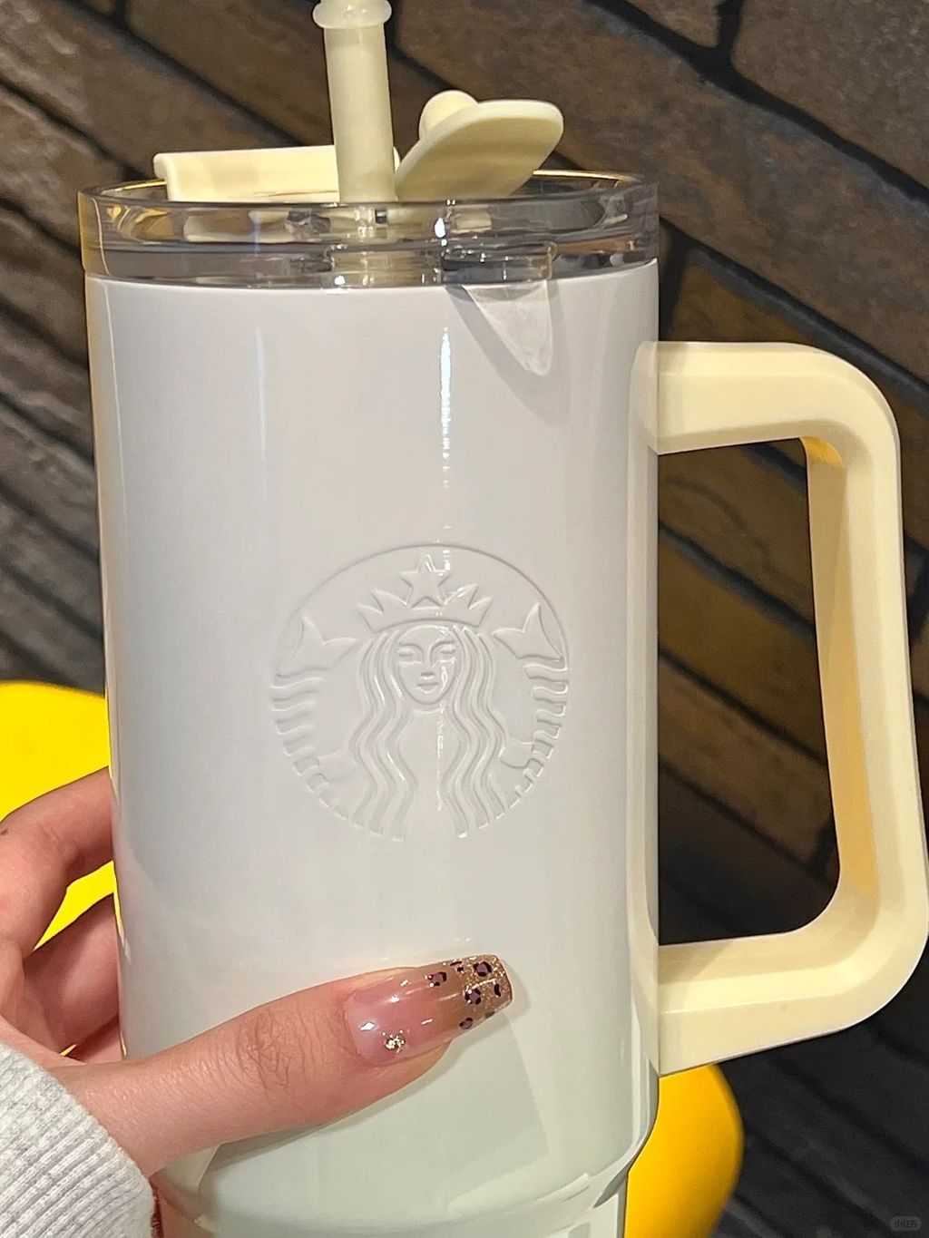 救米啊！！星巴克这次新品真的好好看啊！