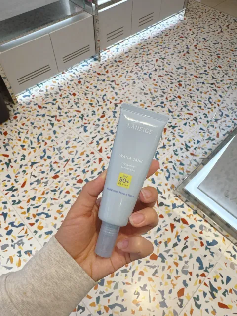 Laneige 水库保湿防晒