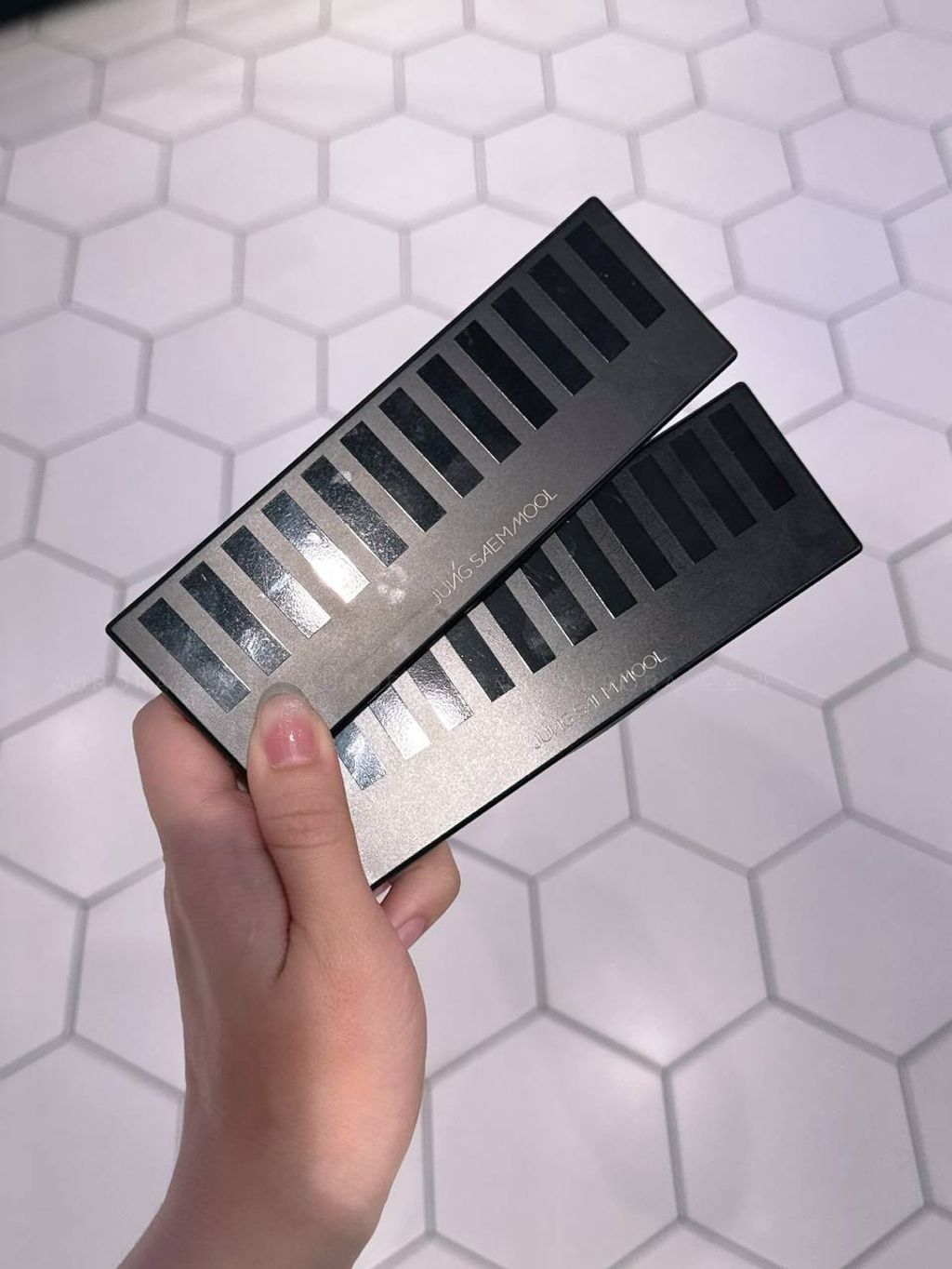 Jung Saem Mool 六色遮瑕盘