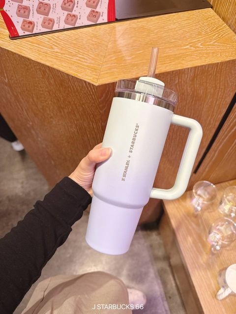 [日本] J Starbucks 66 | Starbucks x Stanley 渐变吸管杯