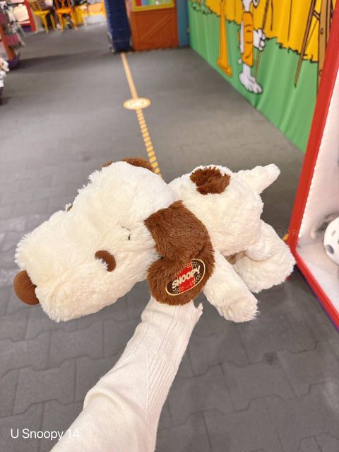 [日本] USJ Snoopy 14 | Snoopy 毛绒趴着小公仔