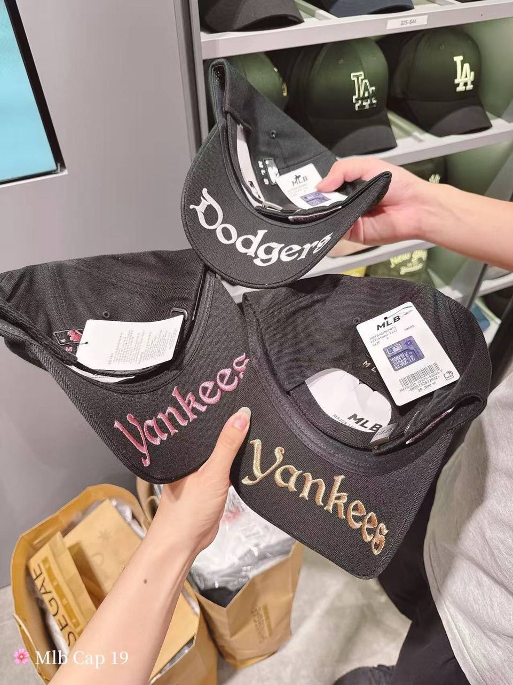 photo_3_2025-12-10_19-53-59