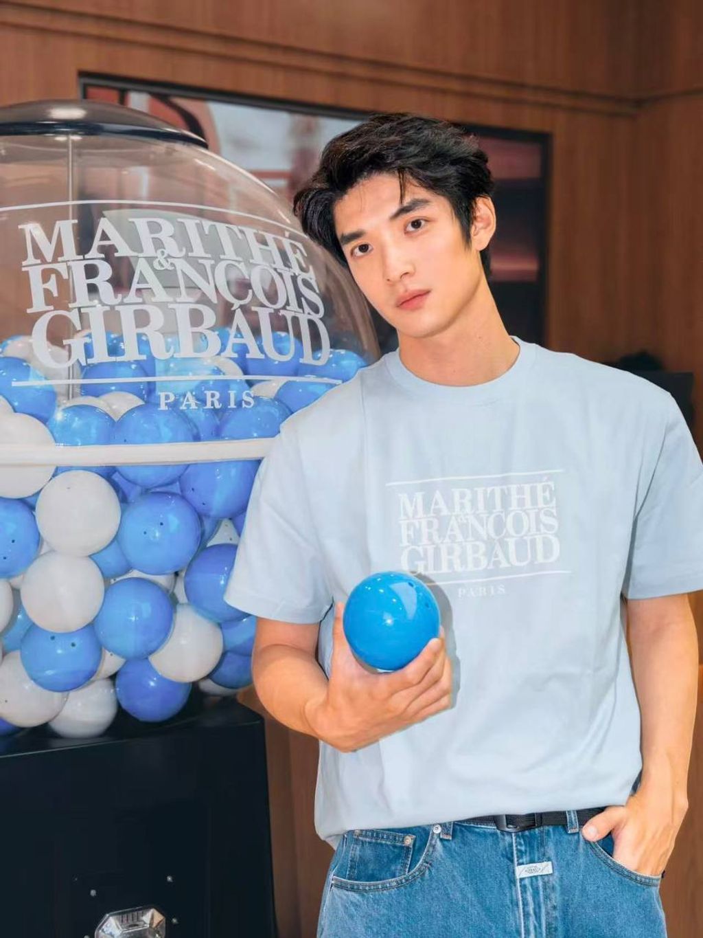 photo_12_2025-12-14_21-30-12