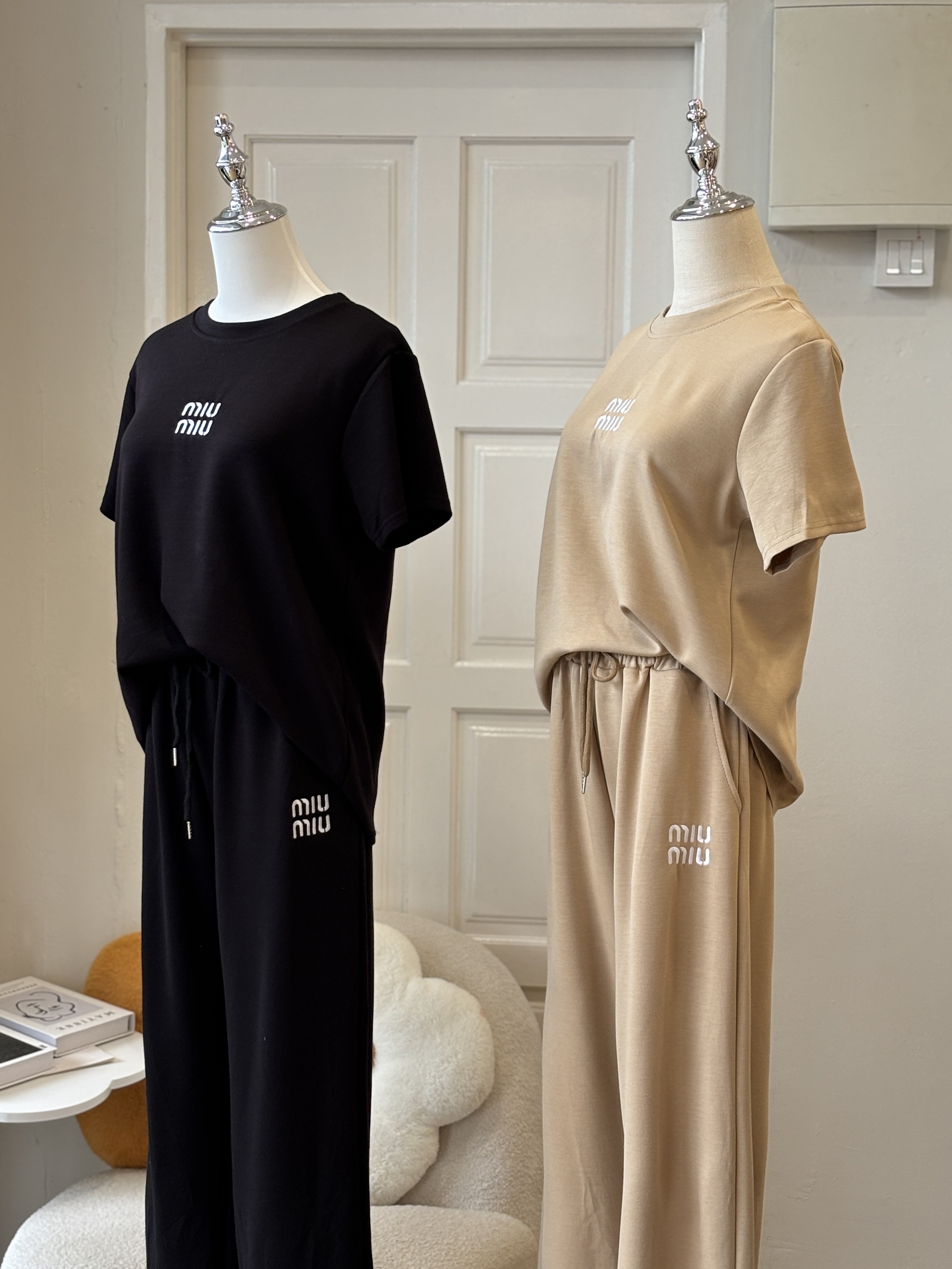 全巻セット miumiu3636 MIUMIU套装2743 – Levana Boutique