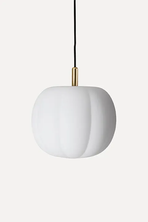 made-by-hand_pepo_brass_large_backgroundtone_38773