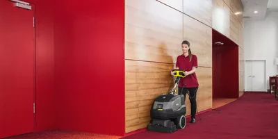 A Kärcher BRC 40/22 in a public building A Kärcher BRC 40/22 in a public building Carpet cleaner