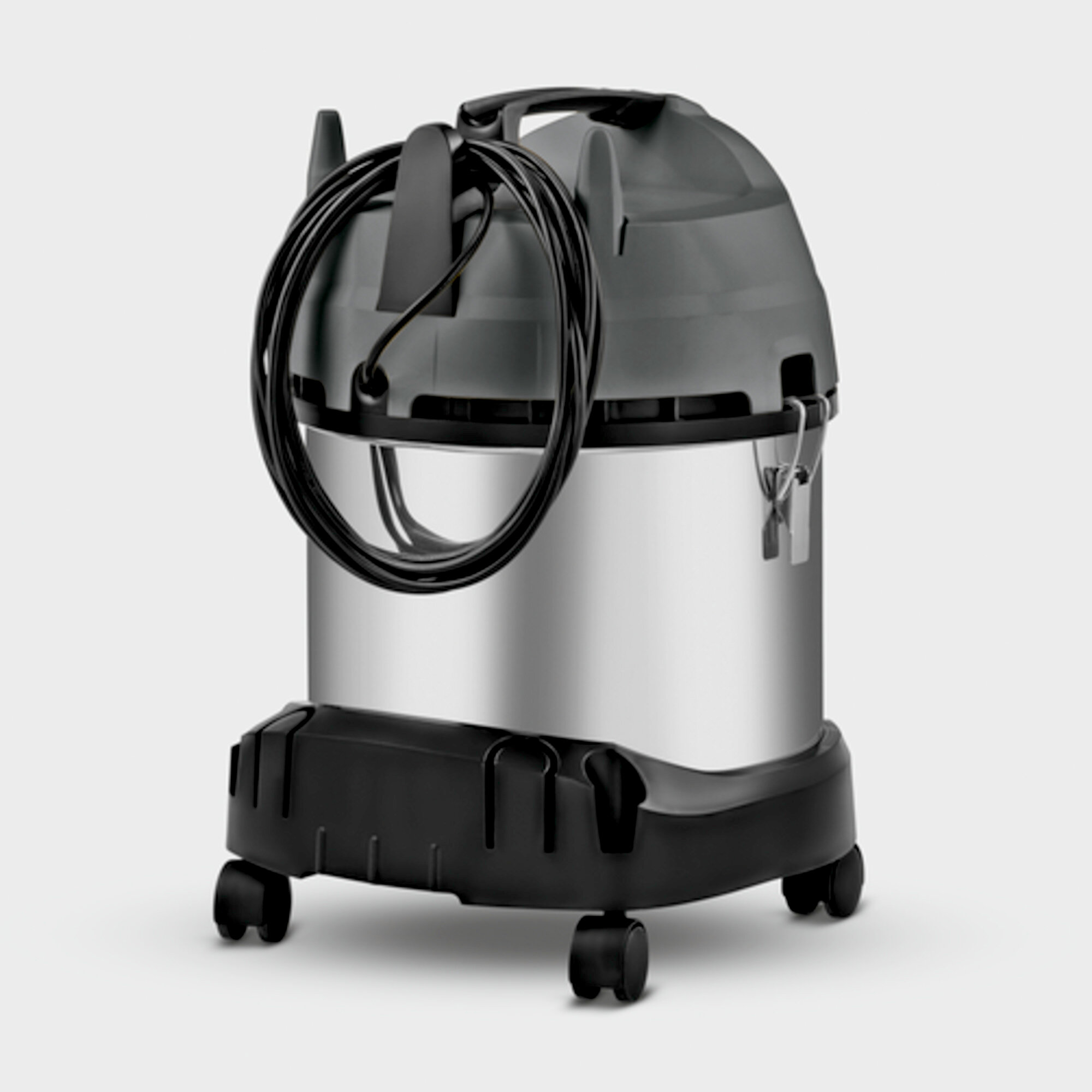 Wet and dry vacuum cleaners NT 38/1 Me Classic: Compact, robust and mobile