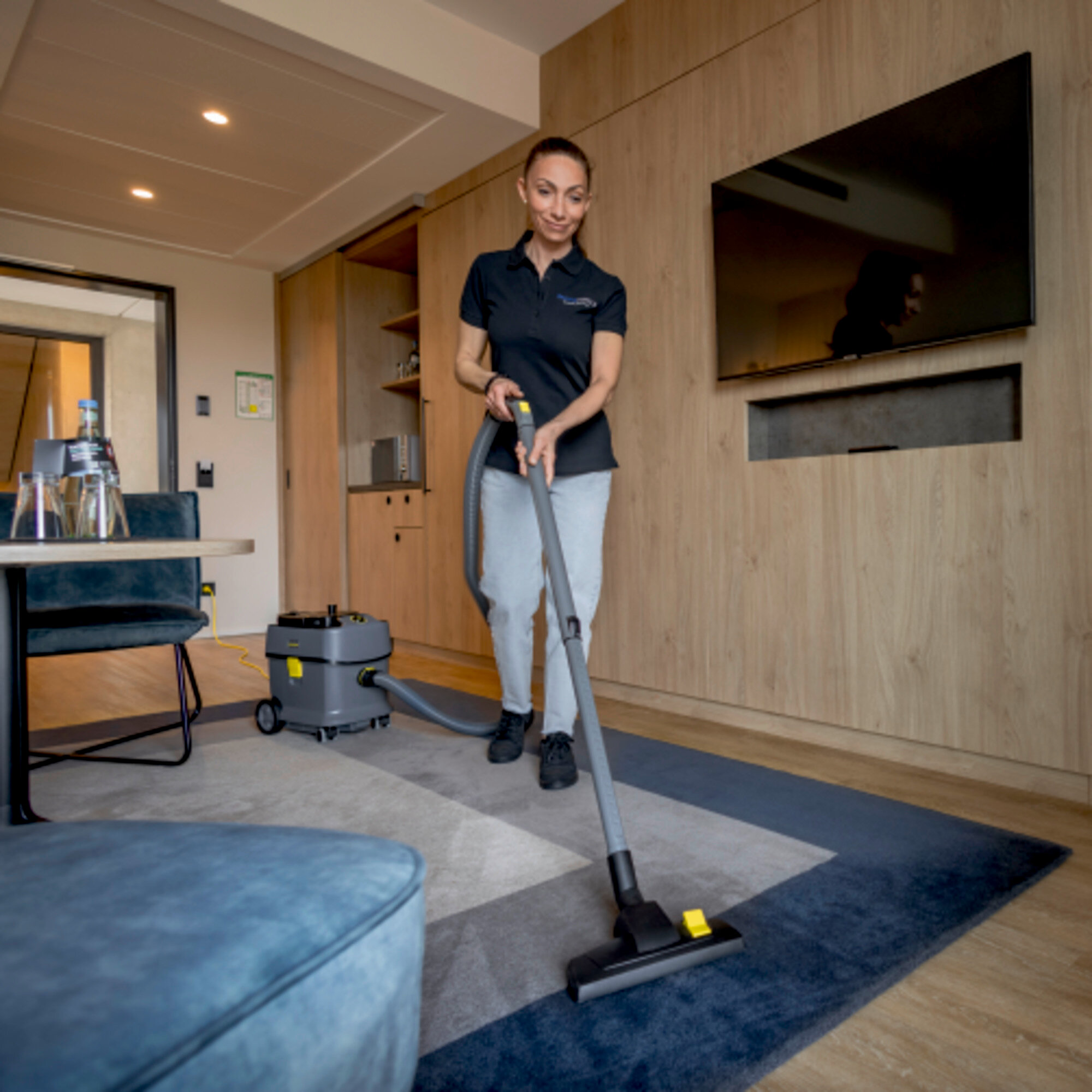 Dry vacuum cleaner T 15/1 Adv: Ultra-quiet: virtually silent operation at just 52&nbsp;dB(A)