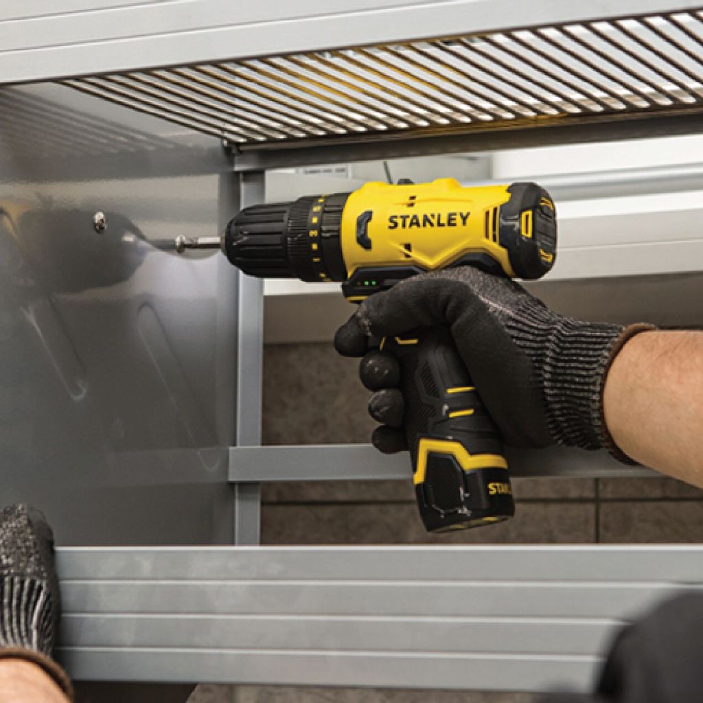 STENLEY-CORDLESS-SERIES_STANLEY-SCD10D2K-B1-12V-BRUSHED-CORDLESS-DRILL-DRIVER-WITH-2.0AH-BATTERY-1.5A-CHARGER-PHOTO-4