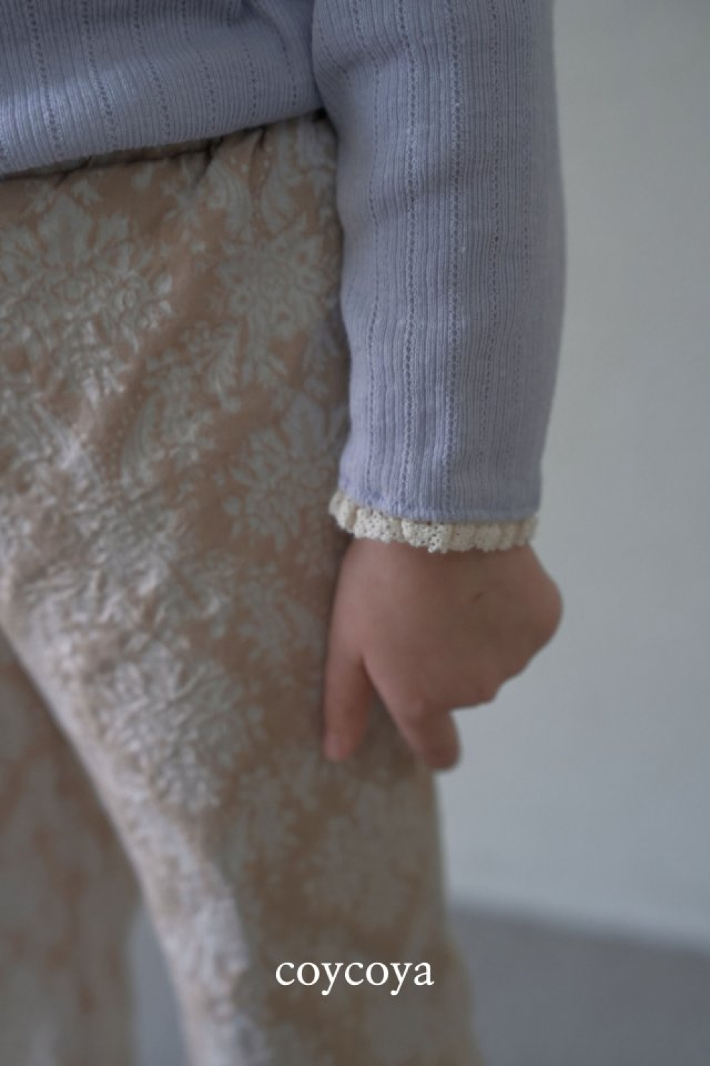 1771766706_9877350196