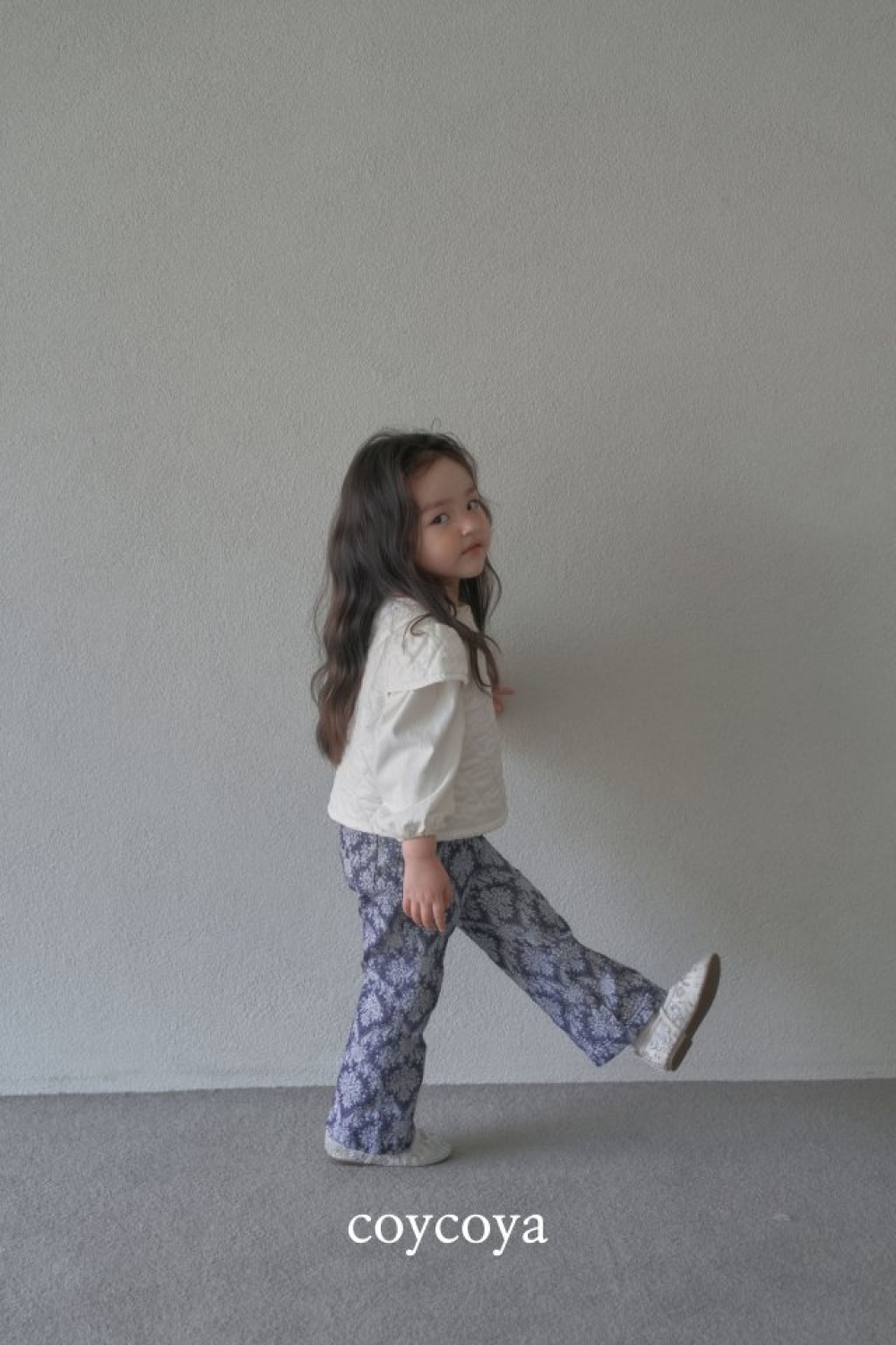 1771770085_1164228149