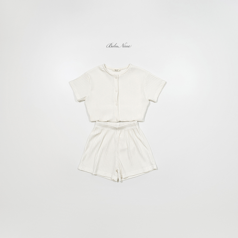 1773717650_2990803393