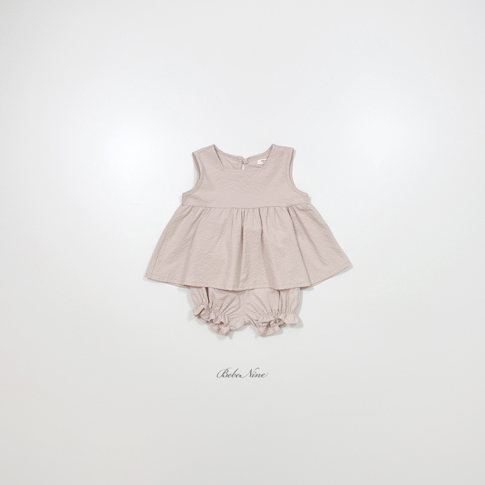 1773721986_1987442677