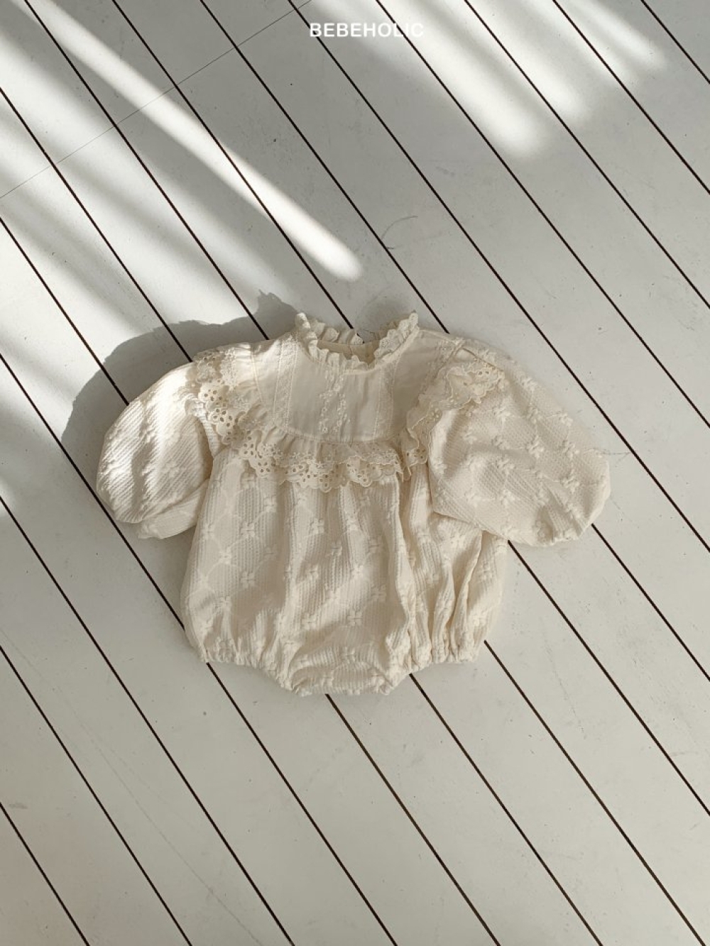 1768506781_2469619952