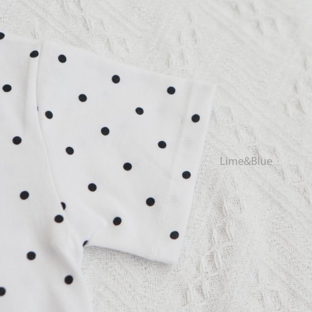 1773610588_8390676375