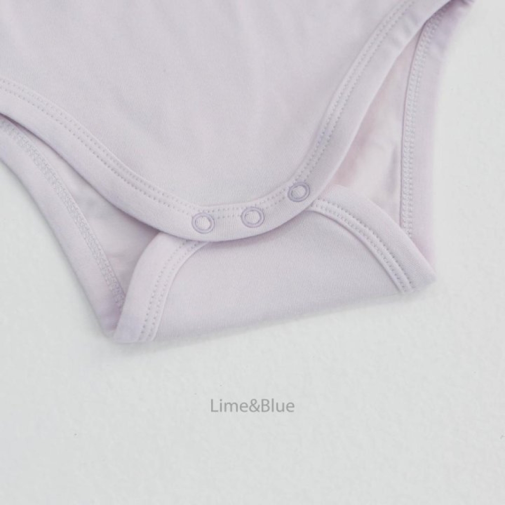 1773611001_1184643520