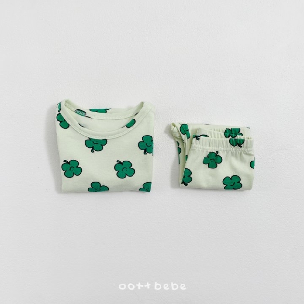 1774902241_3531741416