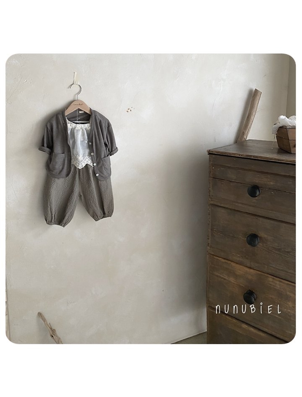 1774940570_5670512700