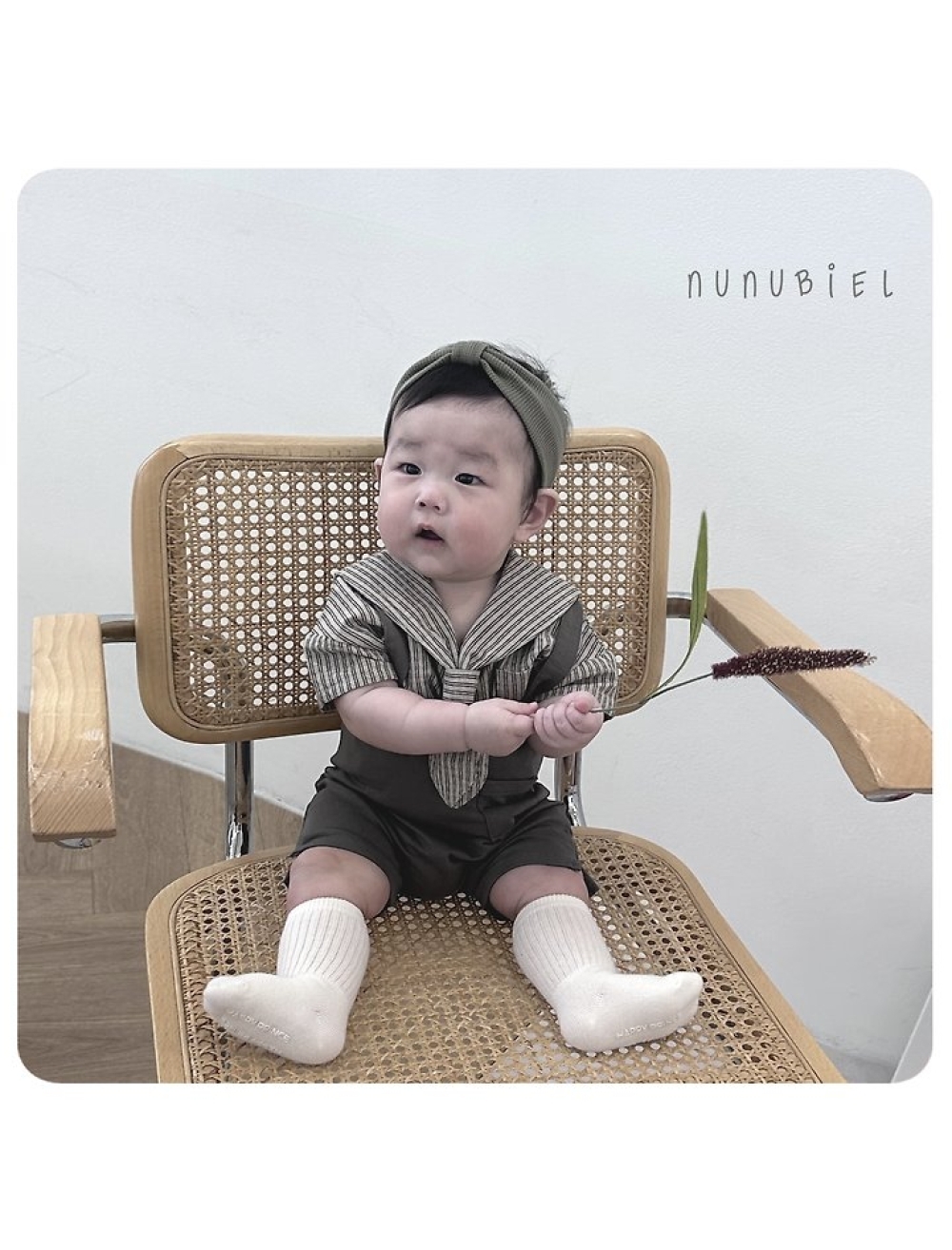 1774946513_1989360332