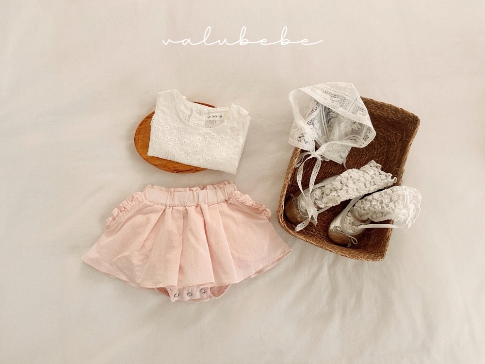 1775506845_2193363715