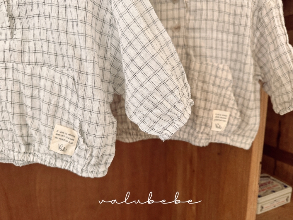 1775536957_2192933270