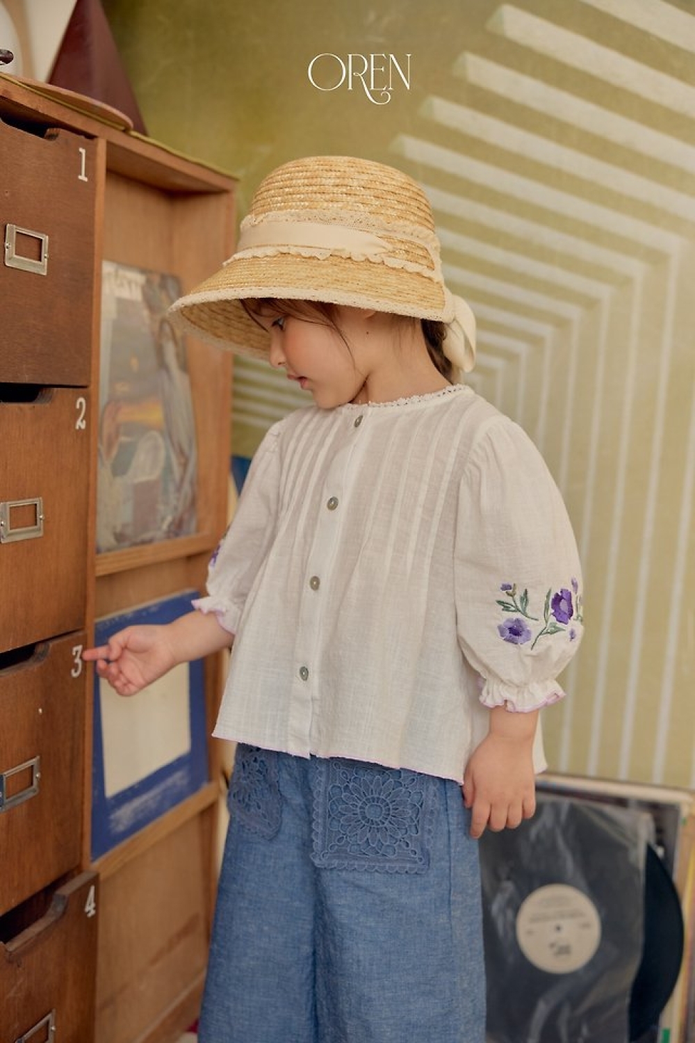 1775474750_3018536495