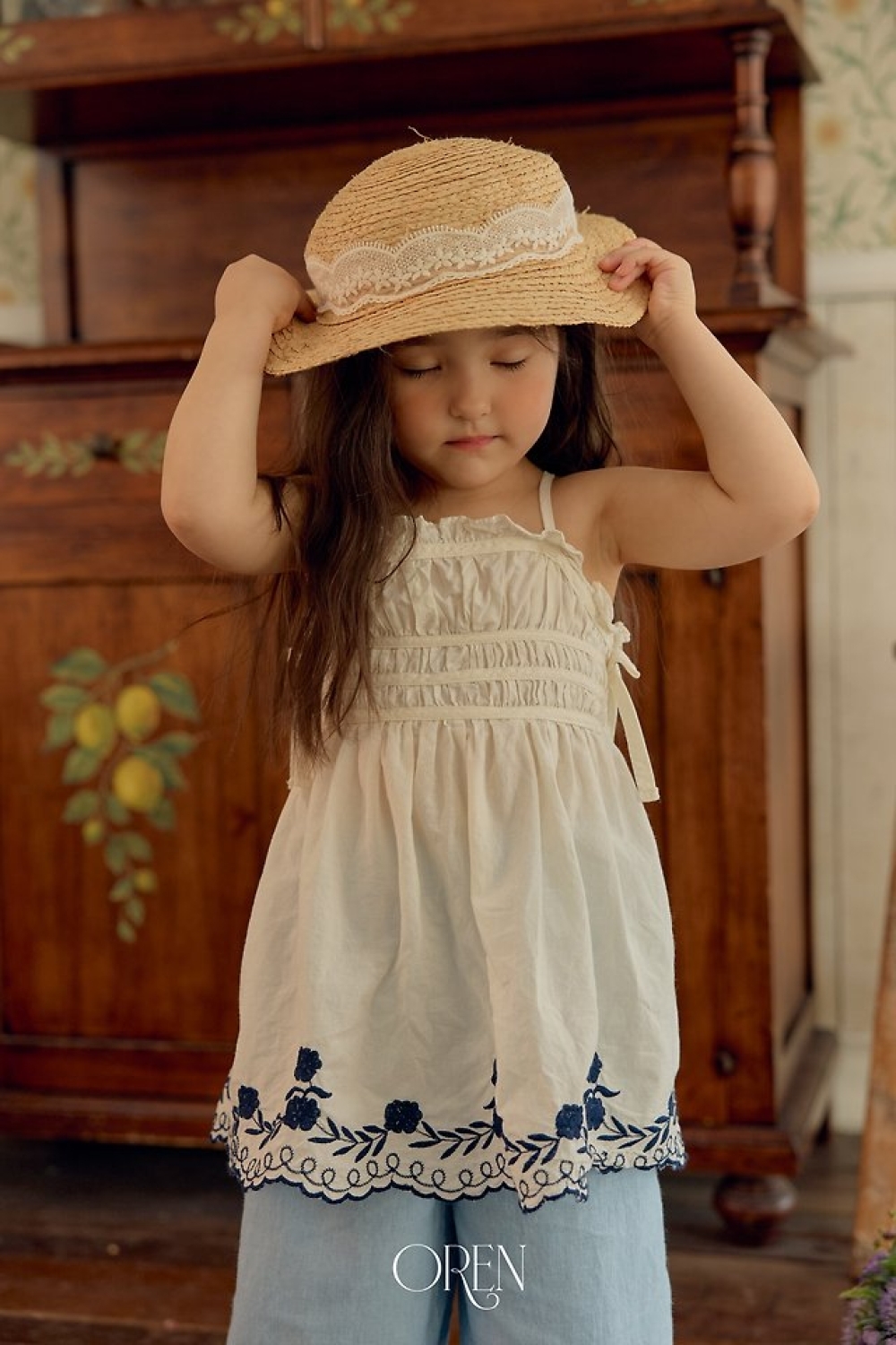 1775474510_4266807809