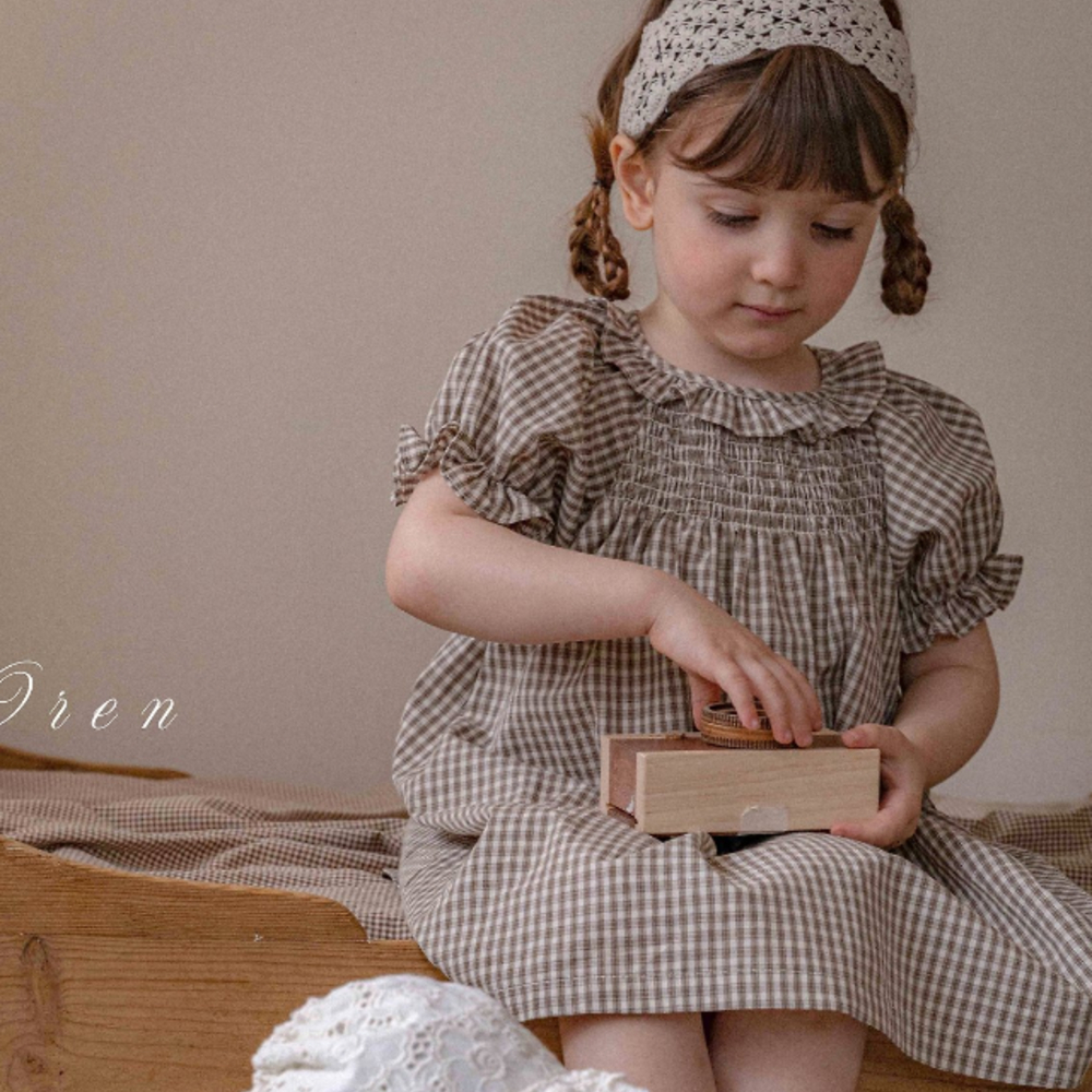 1775758796_2319066465