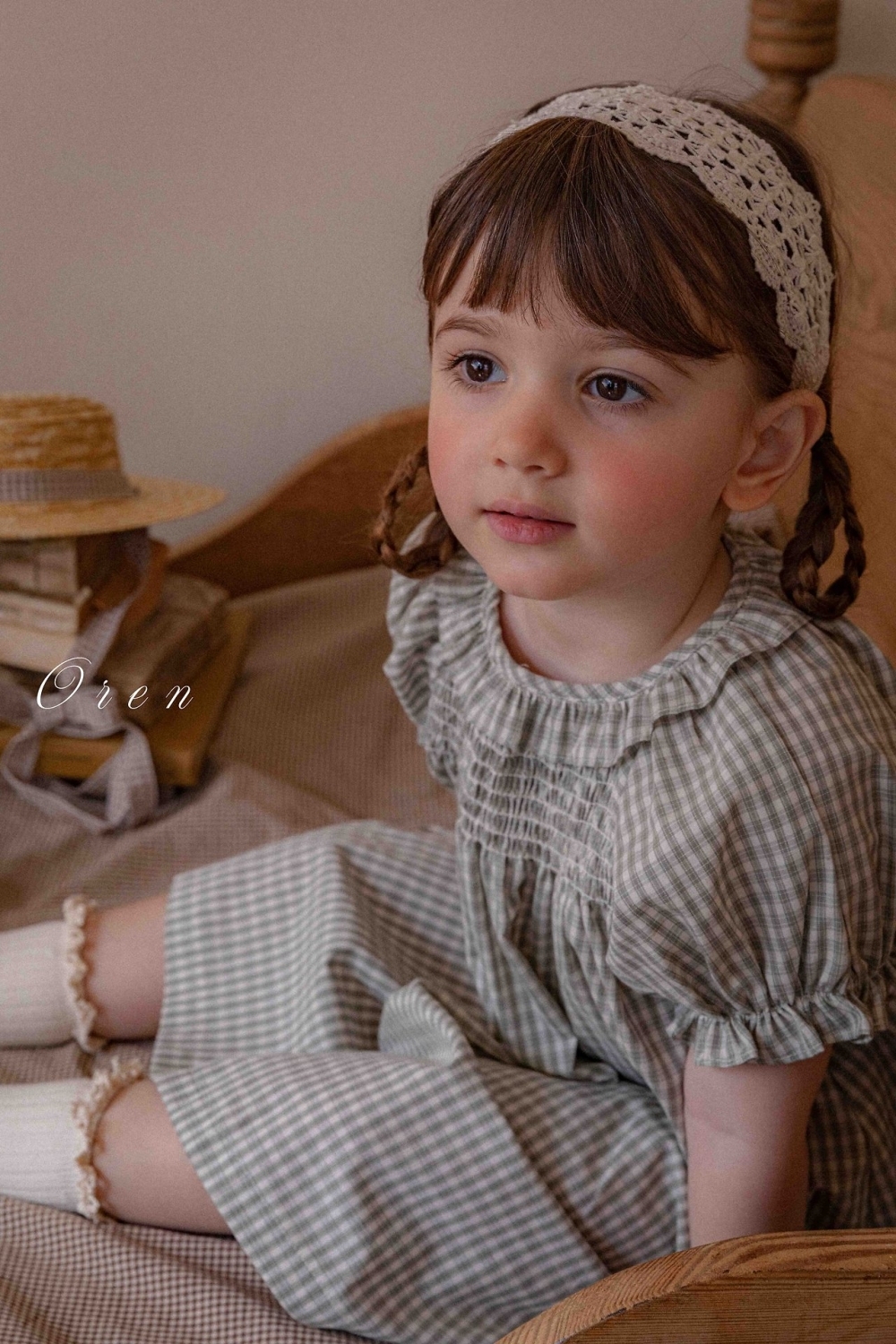 1775758732_5590379098