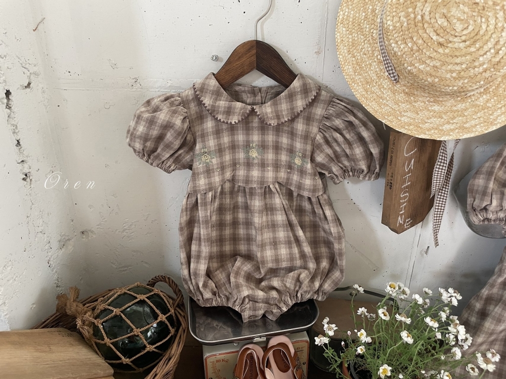 1775756325_7583497087