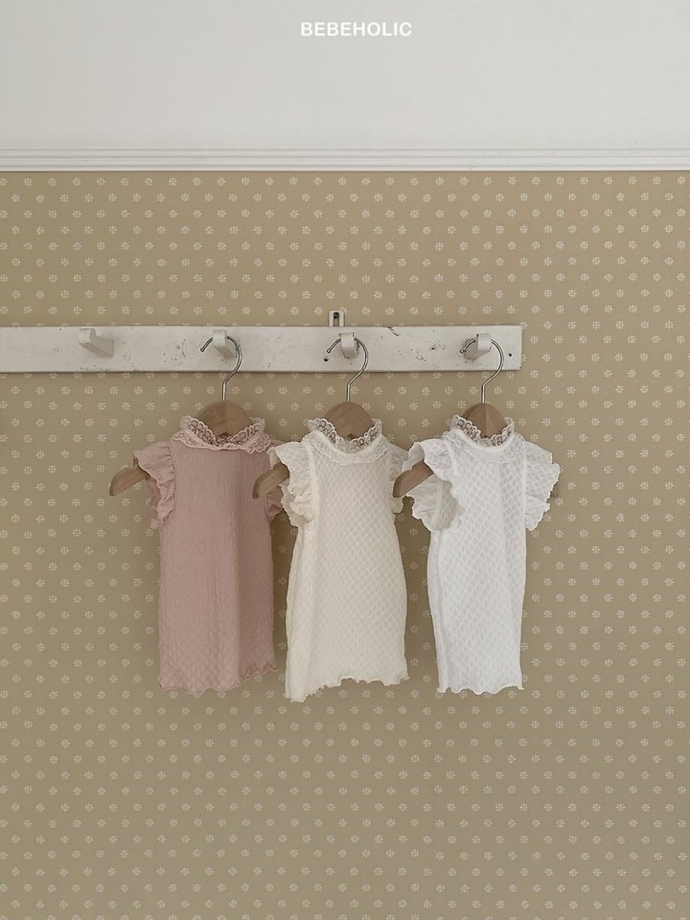 1775079128_9546240813