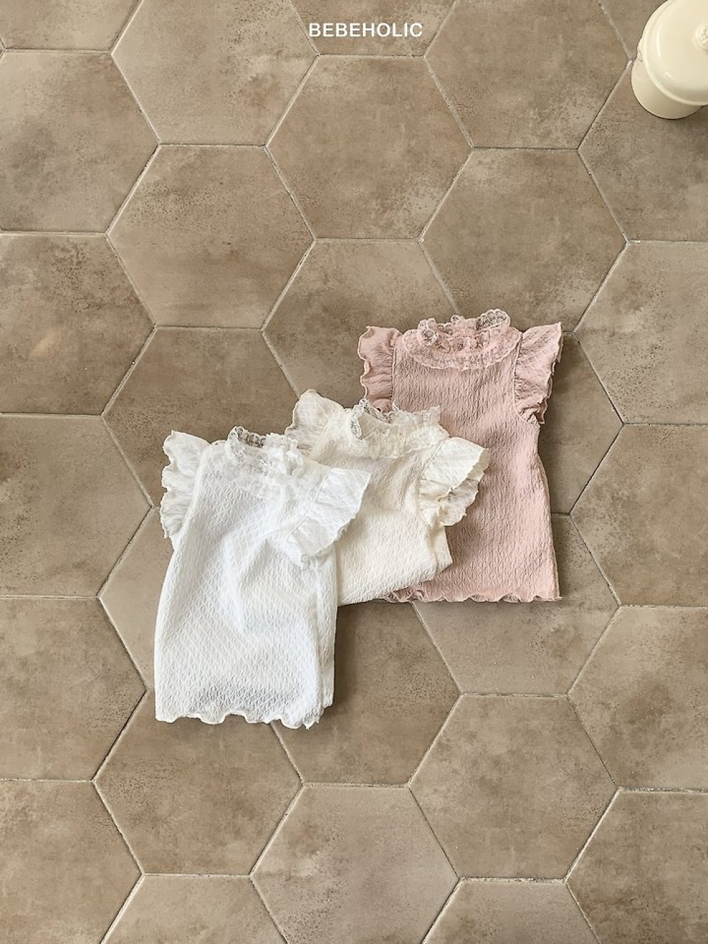 1775079134_7550780111