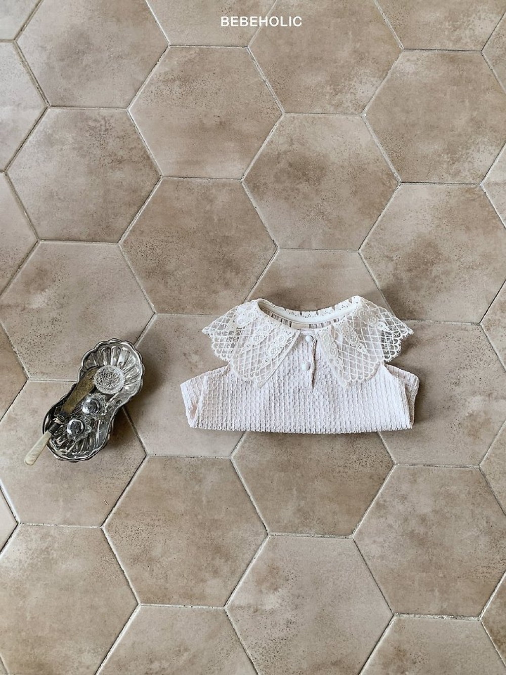 1775079405_9913974528