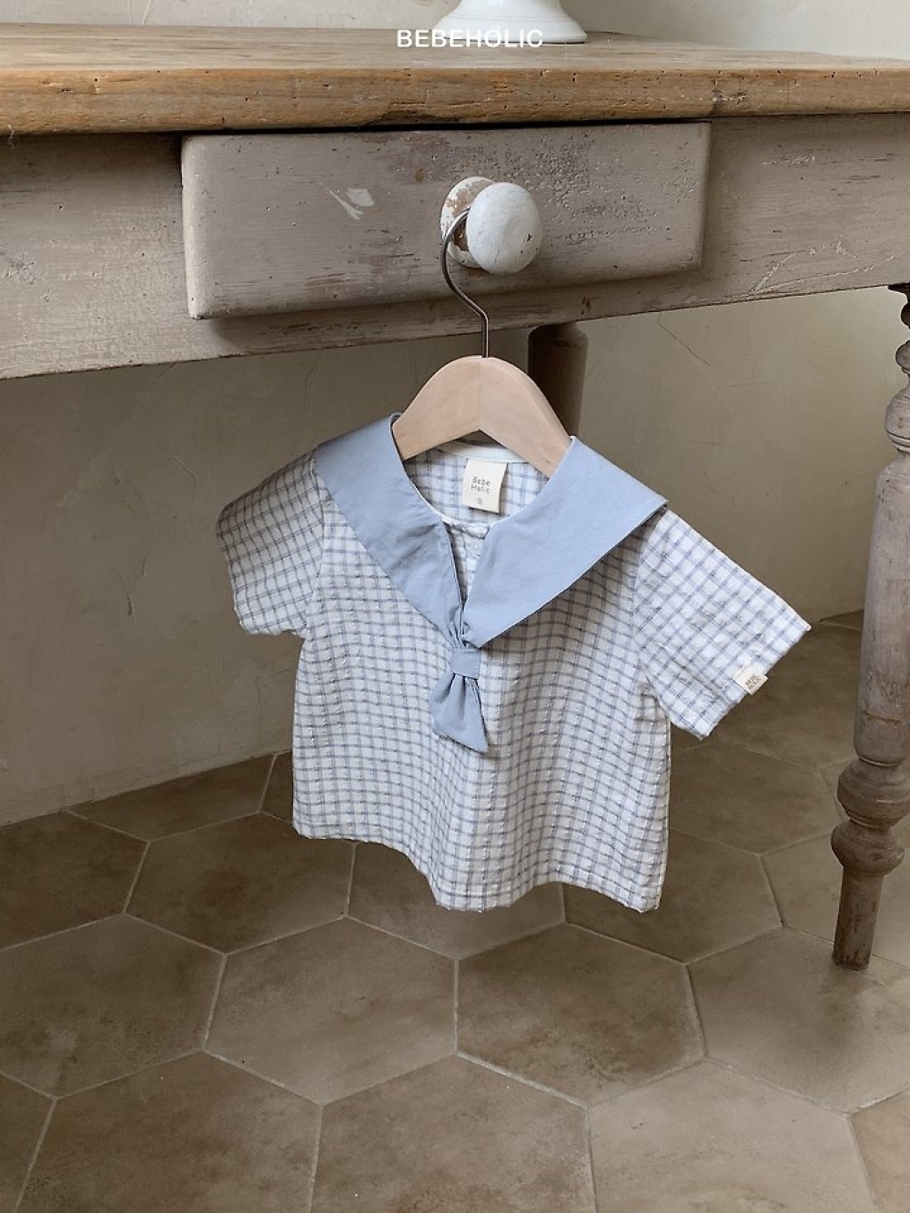 1775079943_3648493086