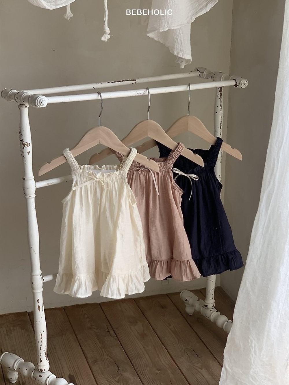 1775080423_8474044423