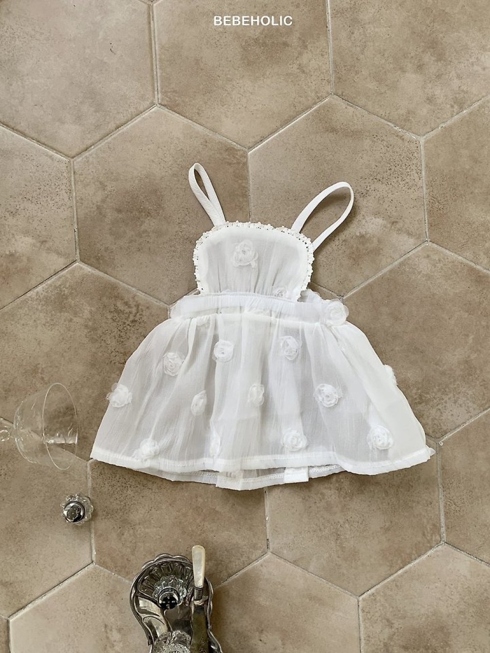 1775081941_6313338375