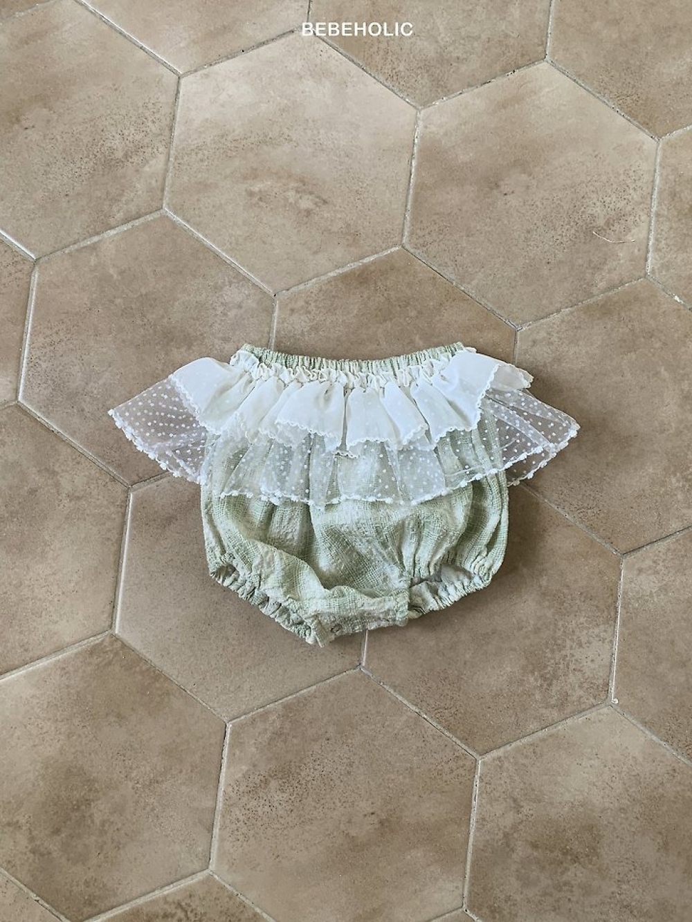 1775082477_1094738540