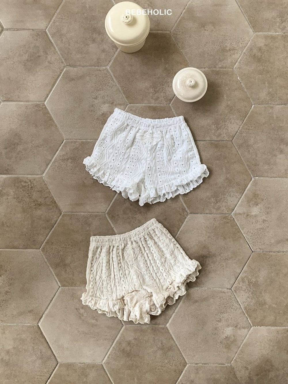 1775082661_9100548642